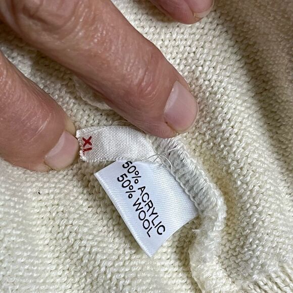 Blarney Castle Embroidered Sweater Winter White XL - Picture 6 of 6